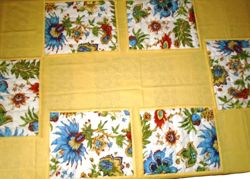 Pale Yellow Table Cloth Set