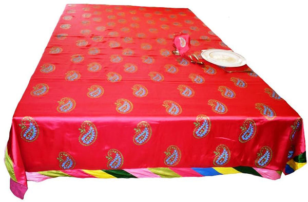Bright Fushia Pink Table Cloth Set