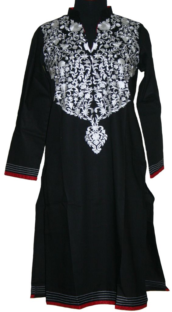 Monochrome Kashmiri kurta